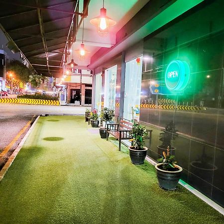 Lovita Hotel クアンタン エクステリア 写真