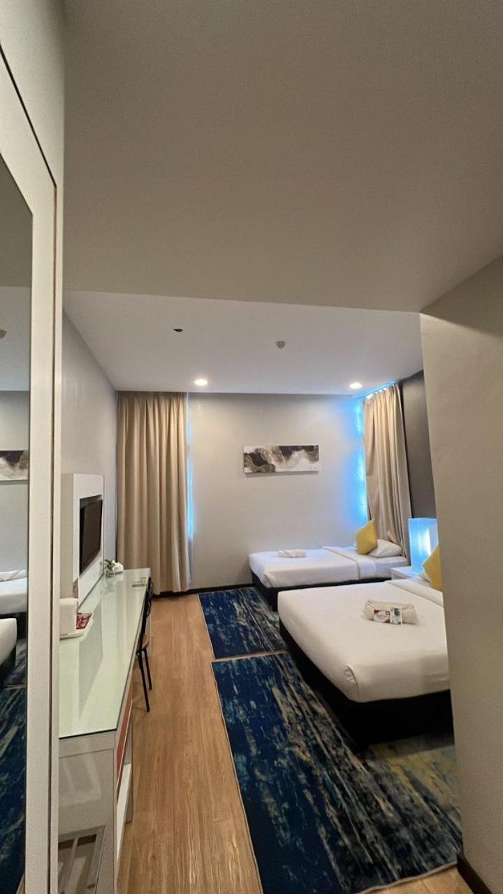 Lovita Hotel クアンタン エクステリア 写真