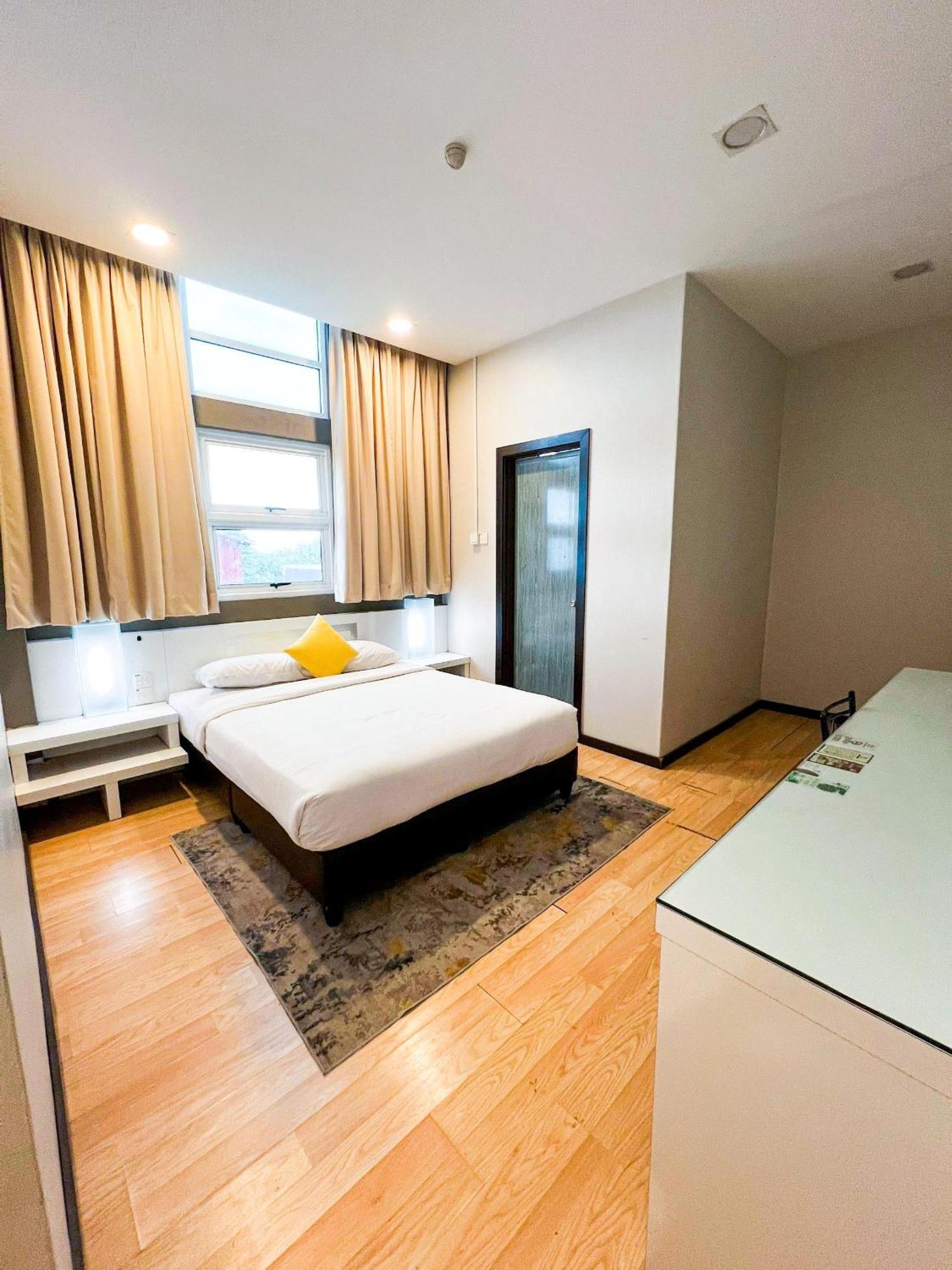 Lovita Hotel クアンタン エクステリア 写真